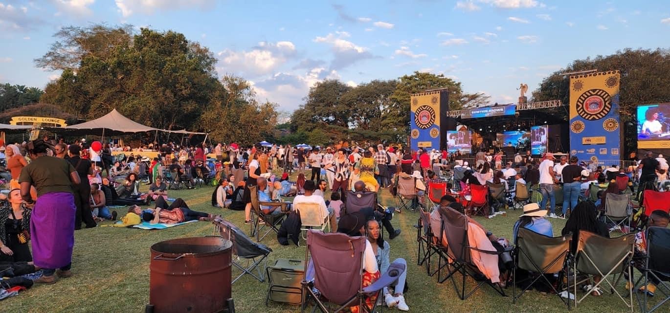 Bushfire festival day vibe
